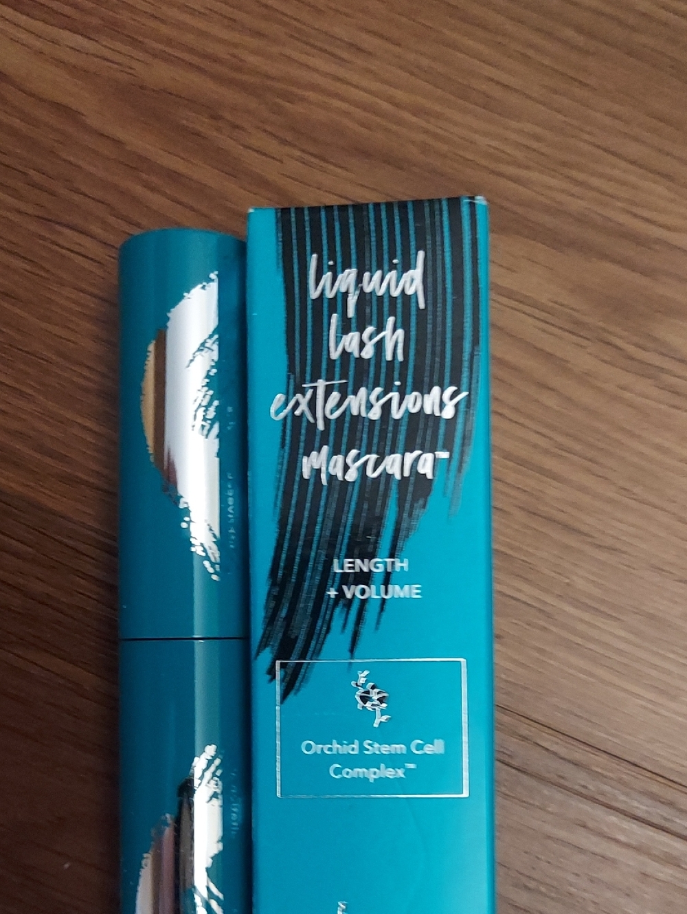 Thrive Causemetics Liquid Lash Extensions Mascara — Rich Black NEW IN BOX - Picture 2 of 5